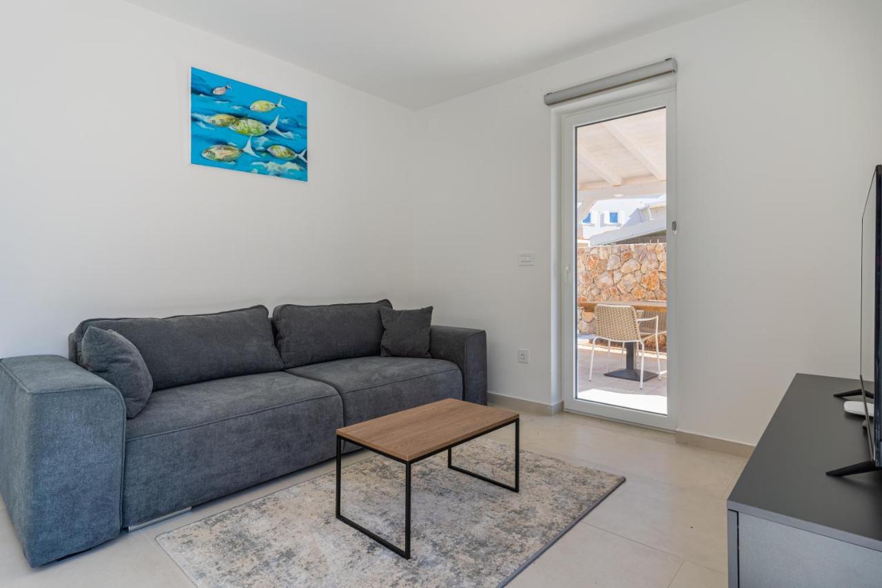 Sea Paradise Cres Εξωτερικό φωτογραφία